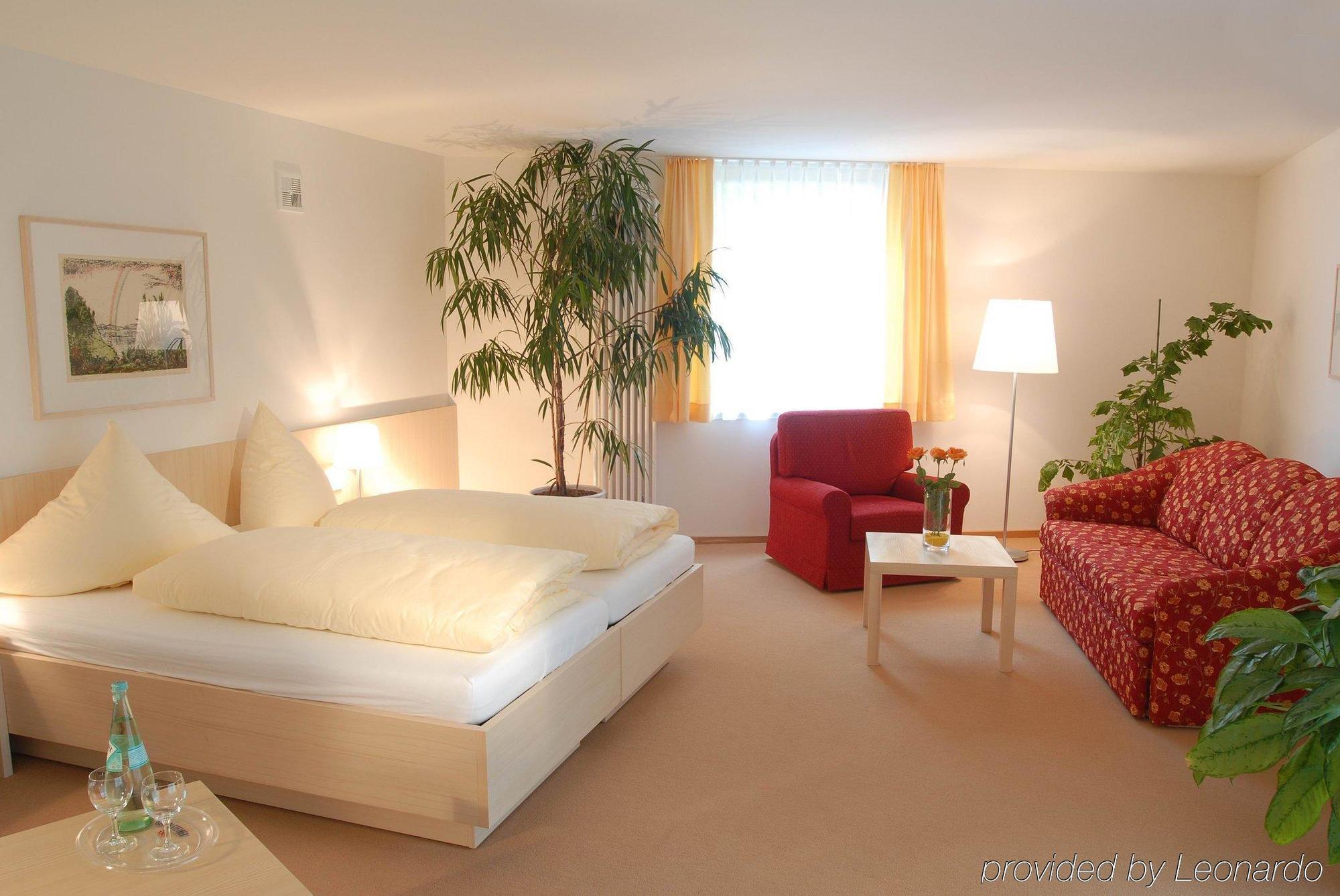 Landhotel Allgaeuer Hof Wolfegg Pokoj fotografie